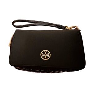 Tory Burch Wristlet wallet